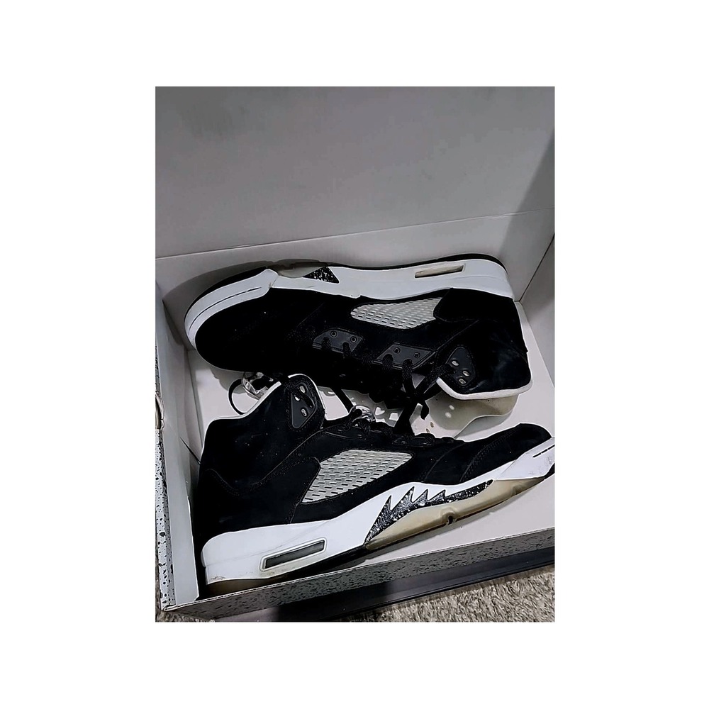Air Jordan 5 Retro Oreo Black Cool Grey White 136027-035 Mens Size 11 Sneakers